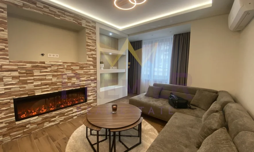 Тристаен апартамент в център -  - снимка 3 - Имоти Премиер