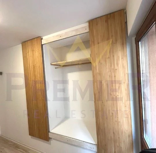 Тристаен апартамент в Център -  - снимка 8 - Имоти Премиер