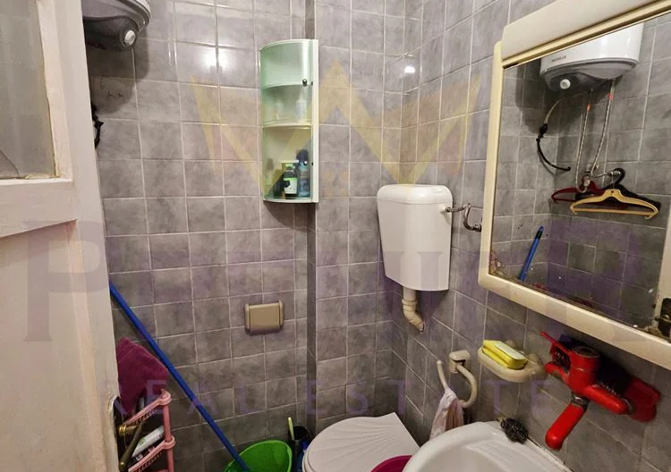 Тристаен апартамент в Център -  - снимка 9 - Имоти Премиер