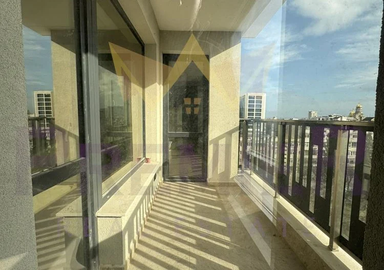 Тристаен апартамент в Център Варна -  - снимка 10 - Имоти Премиер