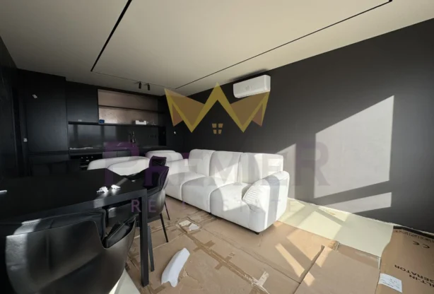 Агенция за недвижими имоти - Имоти Премиер - имот - 1082331, Цена: 349900 EUR