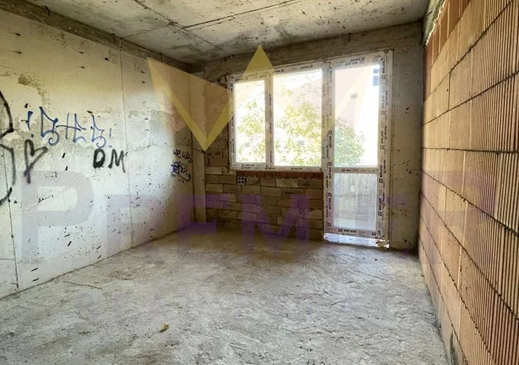 Тристаен апартамент в центъра на Аспарухово - - снимка 3 - Имоти Премиер