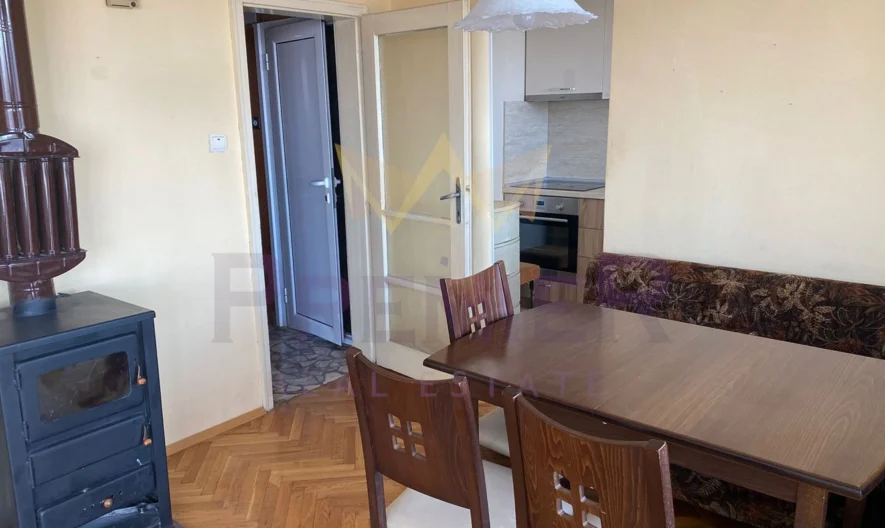 Тристаен апартамент в центъра на Бургас -  - снимка 2 - Имоти Премиер