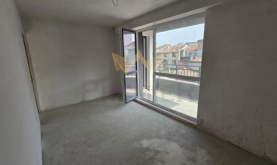 Тристаен Апартамент в центъра на Бургас - - снимка 3 - Имоти Премиер