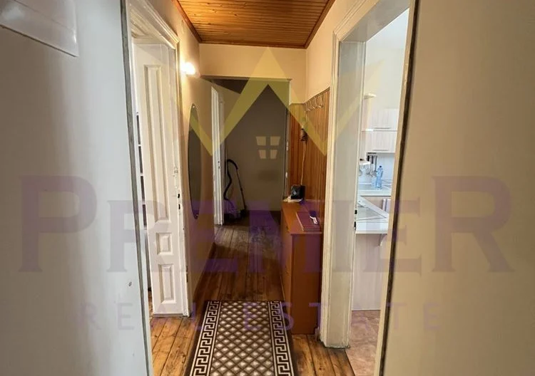 Тристаен апартамент в Центъра на София -  - снимка 10 - Имоти Премиер