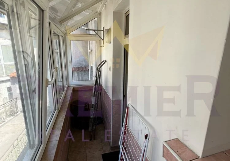 Тристаен апартамент в Центъра на София - - снимка 12 - Имоти Премиер