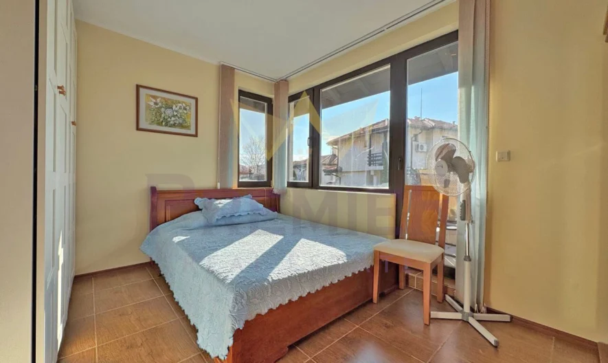 Тристаен апартамент в затворен комплекс в Кошарица – спокойствие и комфорт до морето! 90м2 - - снимка 14 - Имоти Премиер