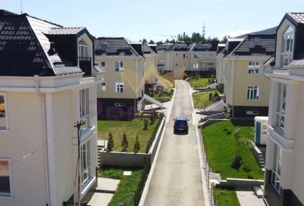 Агенция за недвижими имоти - Имоти Премиер - имот - 663809, Цена: 343200 EUR