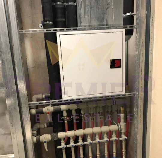 Тристаен апартамент в ж.к Банишора -  - снимка 7 - Имоти Премиер