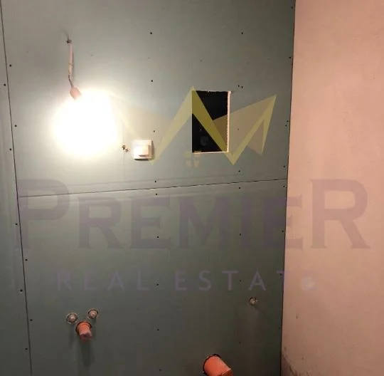 Тристаен апартамент в ж.к Банишора -  - снимка 9 - Имоти Премиер