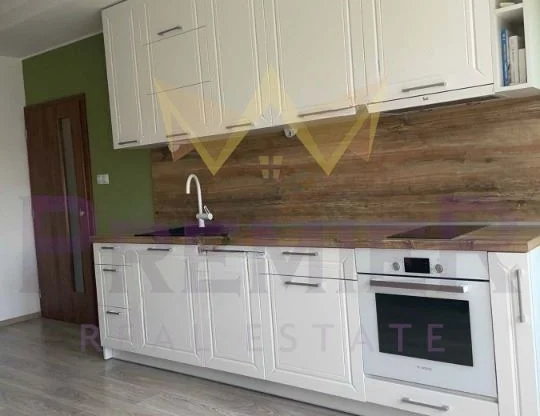 Агенция за недвижими имоти - Имоти Премиер - имот - 1055516, Цена: 200000 EUR