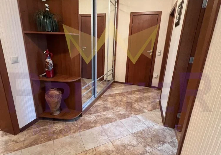 тристаен апартамент в ЖК  курортите Свети Константин и Елена -  - снимка 5 - Имоти Премиер