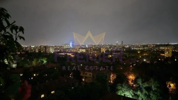 Тристаен апартамент в ж.к Лагера -  - снимка 10 - Имоти Премиер