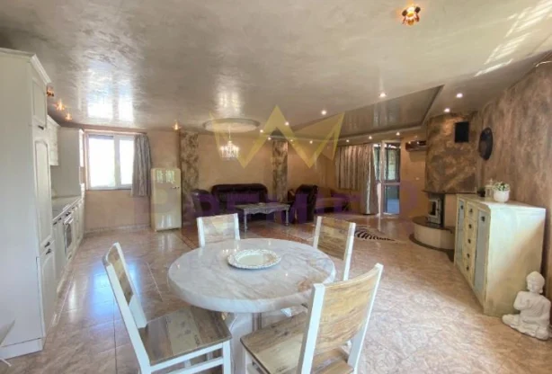 Агенция за недвижими имоти - Имоти Премиер - имот - 942442, Цена: 241600 EUR