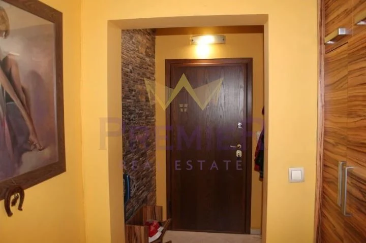 Тристаен апартамент в ж.к. Люлин 8 -  - снимка 11 - Имоти Премиер