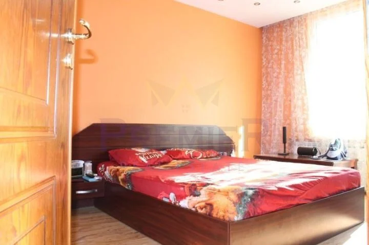 Тристаен апартамент в ж.к. Люлин 8 -  - снимка 3 - Имоти Премиер