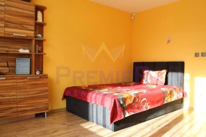 Тристаен апартамент в ж.к. Люлин 8 -  - снимка 4 - Имоти Премиер