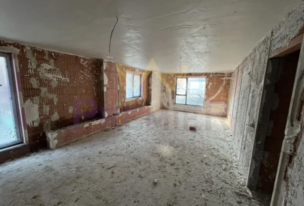 Агенция за недвижими имоти - Имоти Премиер - имот - 1086293, Цена: 263997 EUR