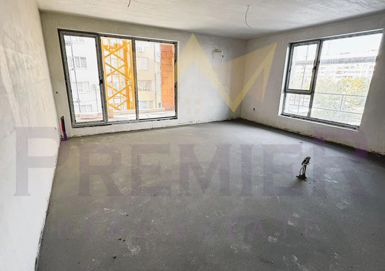 Тристаен апартамент в ж.к. Младост 4 - - снимка 1 - Имоти Премиер