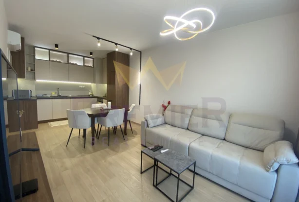 Агенция за недвижими имоти - Имоти Премиер - имот - 1240003, Цена: 370000 EUR