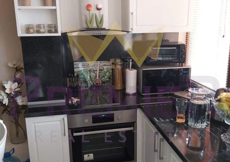 Тристаен апартамент в ж.к. Надежда 2 - - снимка 2 - Имоти Премиер