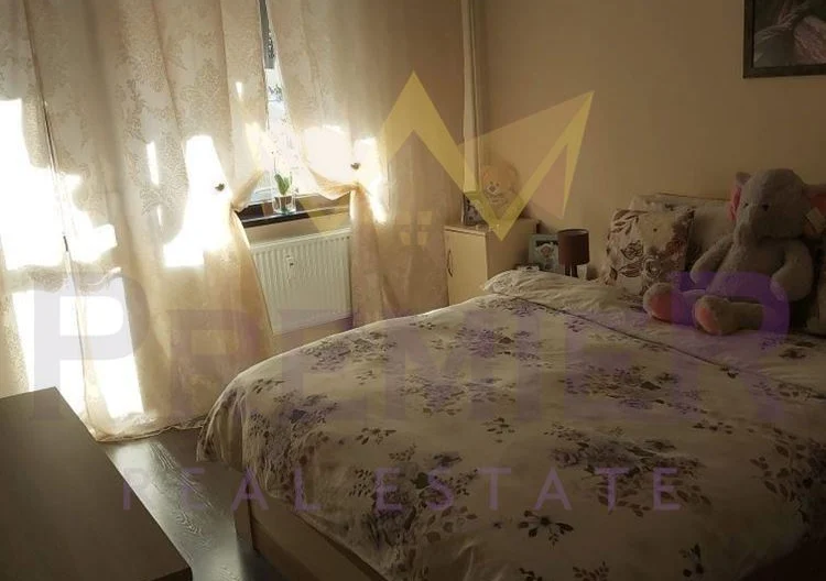 Тристаен апартамент в ж.к. Надежда 2 - - снимка 4 - Имоти Премиер