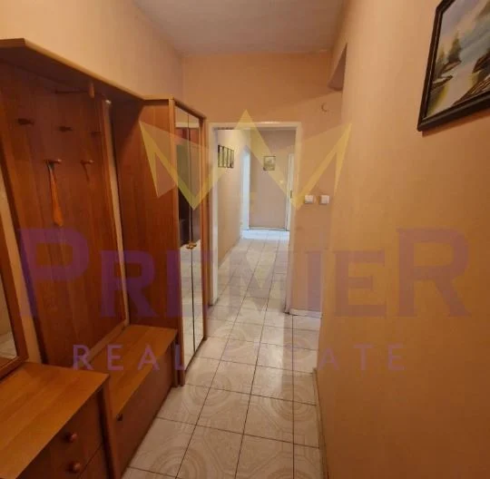 Тристаен апартамент в ж.к. Разсадника -  - снимка 11 - Имоти Премиер