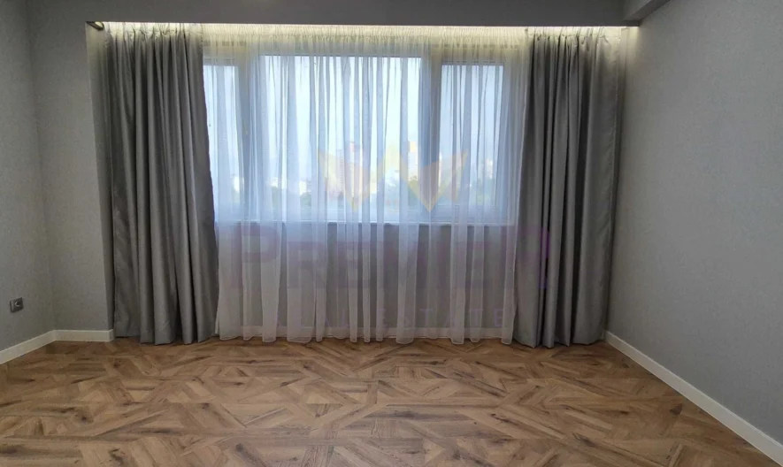 Тристаен апартамент в ж.к. Захарна Фабрика - - снимка 7 - Имоти Премиер