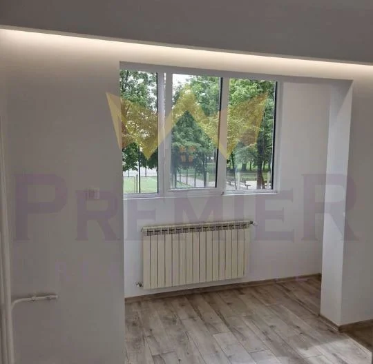 Тристаен апартамент в ж.к.Толстой - - снимка 3 - Имоти Премиер