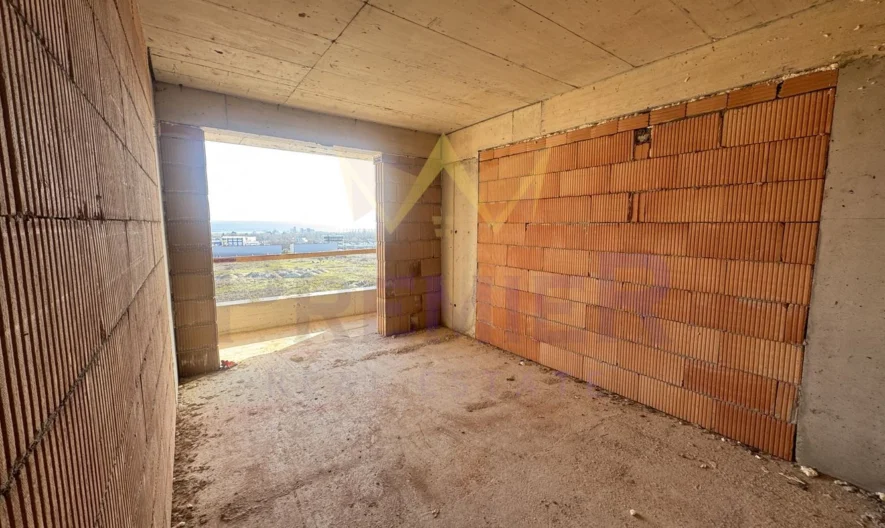 ТРИСТАЕН АПАРТАМЕНТ ВЪВ КАЙСИЕВА -  - снимка 3 - Имоти Премиер