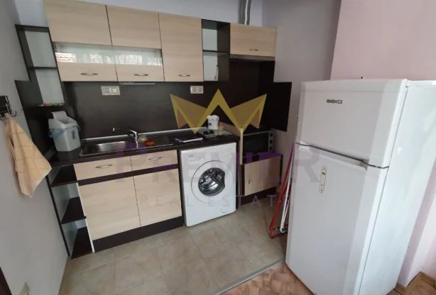 Агенция за недвижими имоти - Имоти Премиер - имот - 1254443, Цена: 550 EUR