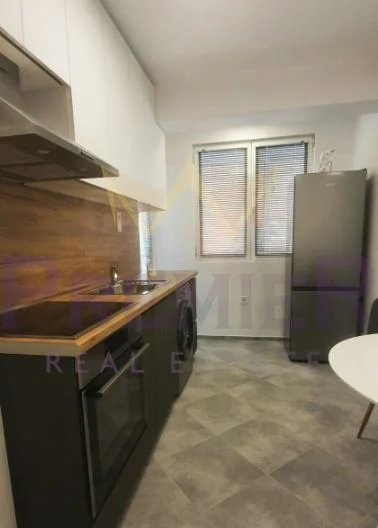 ТРИСТАЕН АПАРТАМЕНТ, ВИНС - - снимка 1 - Имоти Премиер