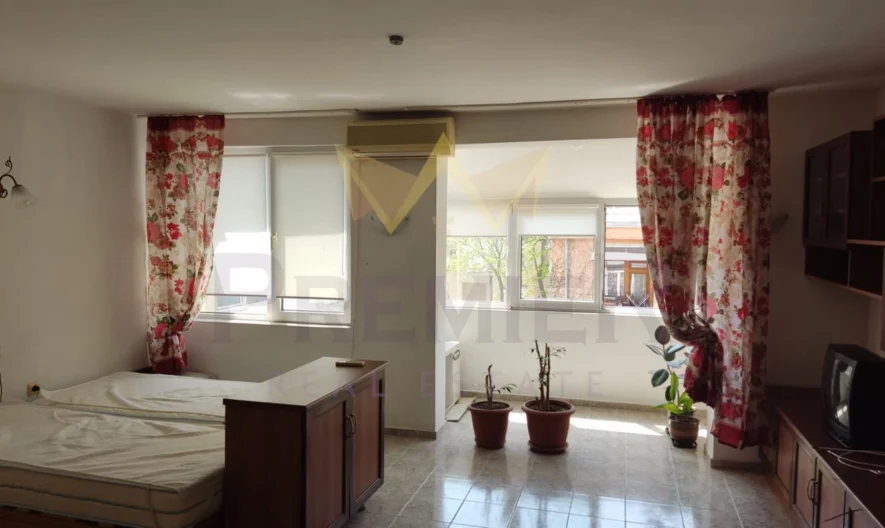 ТРИСТАЕН АПАРТАМЕНТ, ВИНС - - снимка 8 - Имоти Премиер