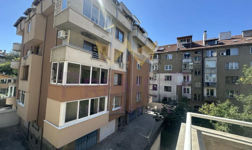 Тристаен апартамент Яворов -  - снимка 12 - Имоти Премиер