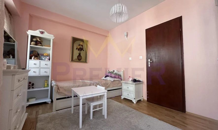 Тристаен апартамент Яворов - - снимка 9 - Имоти Премиер