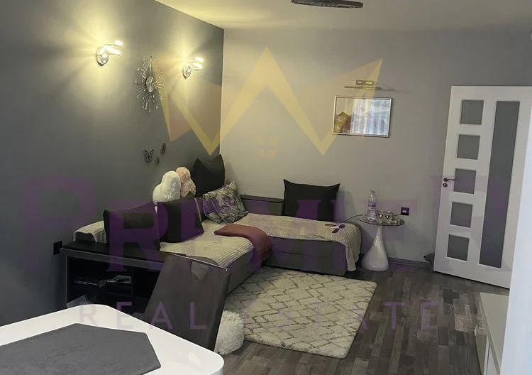 Тристаен апартамент за продажна - - снимка 2 - Имоти Премиер