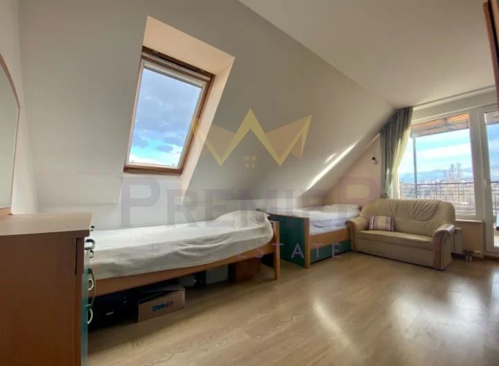 Тристаен апартамент жк. Хаджи Димитър -  - снимка 1 - Имоти Премиер