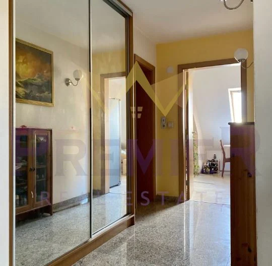 Тристаен апартамент жк. Хаджи Димитър -  - снимка 16 - Имоти Премиер