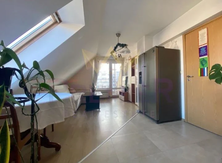 Тристаен апартамент жк. Хаджи Димитър -  - снимка 17 - Имоти Премиер