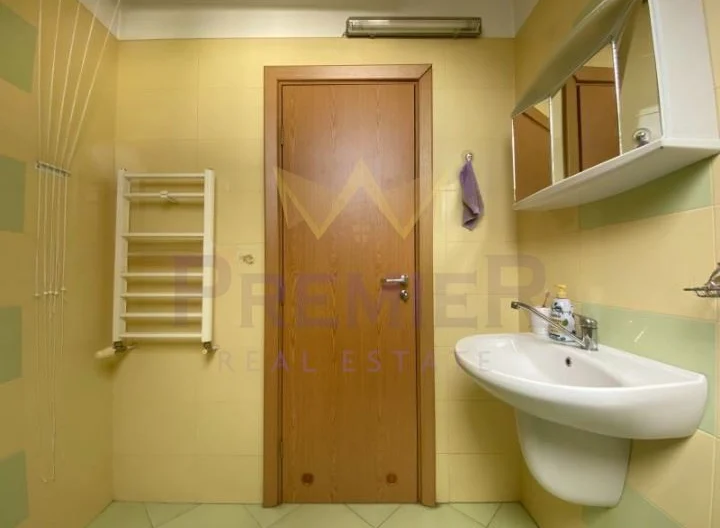 Тристаен апартамент жк. Хаджи Димитър -  - снимка 8 - Имоти Премиер