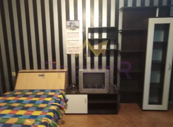 Тристаен апартамент жк. Сухата река -  - снимка 1 - Имоти Премиер