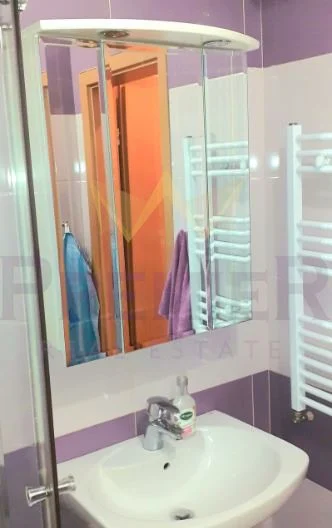 Тристаен апартамент  ж.к.  Свобода -  - снимка 8 - Имоти Премиер