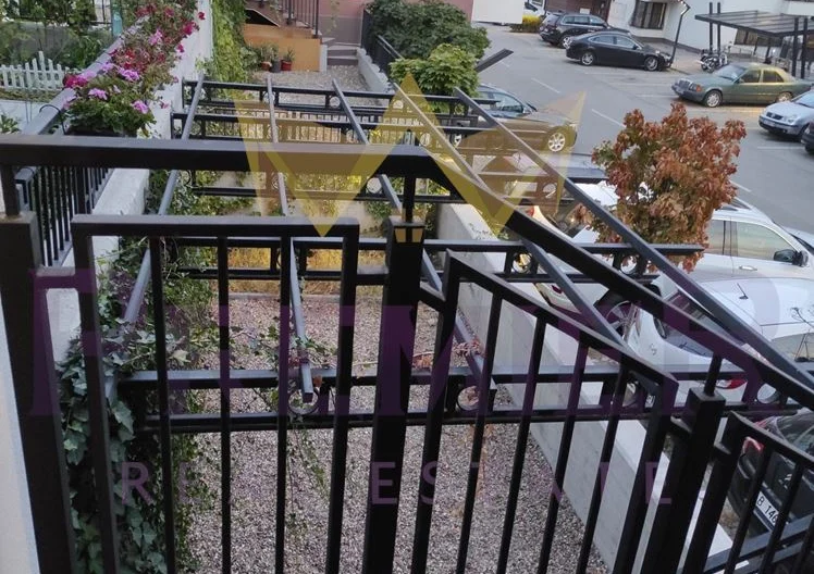 ТРИСТАЕН АПАРТАМЕНТ, Ж.К. ВЛАДИСЛАВОВО - - снимка 16 - Имоти Премиер