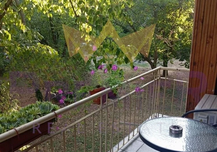 Тристаен апартамент ж.к.“Толстой“ - - снимка 13 - Имоти Премиер