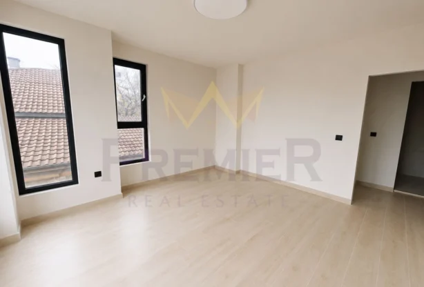 Агенция за недвижими имоти - Имоти Премиер - имот - 1202618, Цена: 200000 EUR