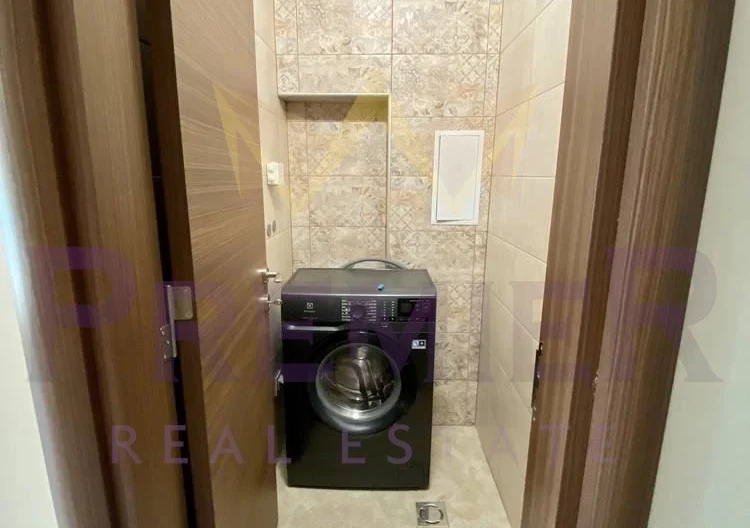 ТРИСТАЕН ЧИСТО НОВ АПАРТАМЕНТ ЧЕРВЕН ПЛОЩАД - - снимка 11 - Имоти Премиер