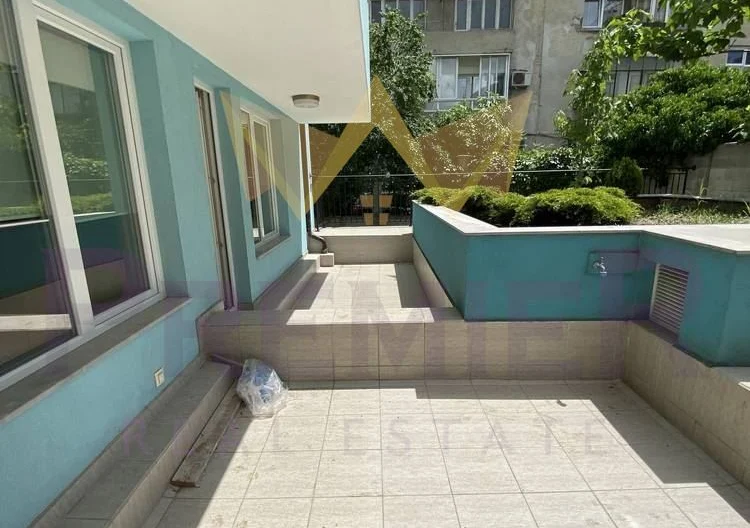 ТРИСТАЕН ЧИСТО НОВ АПАРТАМЕНТ ЧЕРВЕН ПЛОЩАД -  - снимка 11 - Имоти Премиер