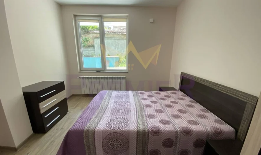 ТРИСТАЕН ЧИСТО НОВ АПАРТАМЕНТ ЧЕРВЕН ПЛОЩАД - - снимка 5 - Имоти Премиер