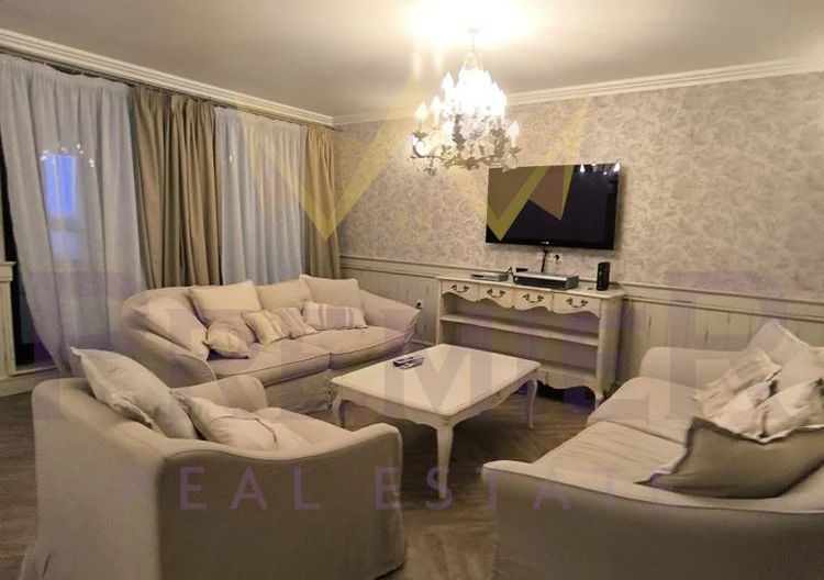 Тристаен дизайнерски апартамент Св.Константин и Елена - - снимка 3 - Имоти Премиер