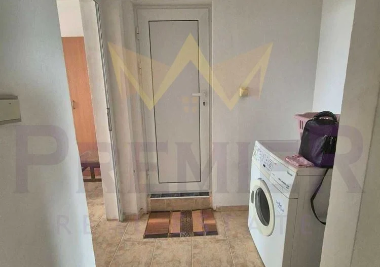 Тристаен Генерали – Червен площад -  - снимка 3 - Имоти Премиер